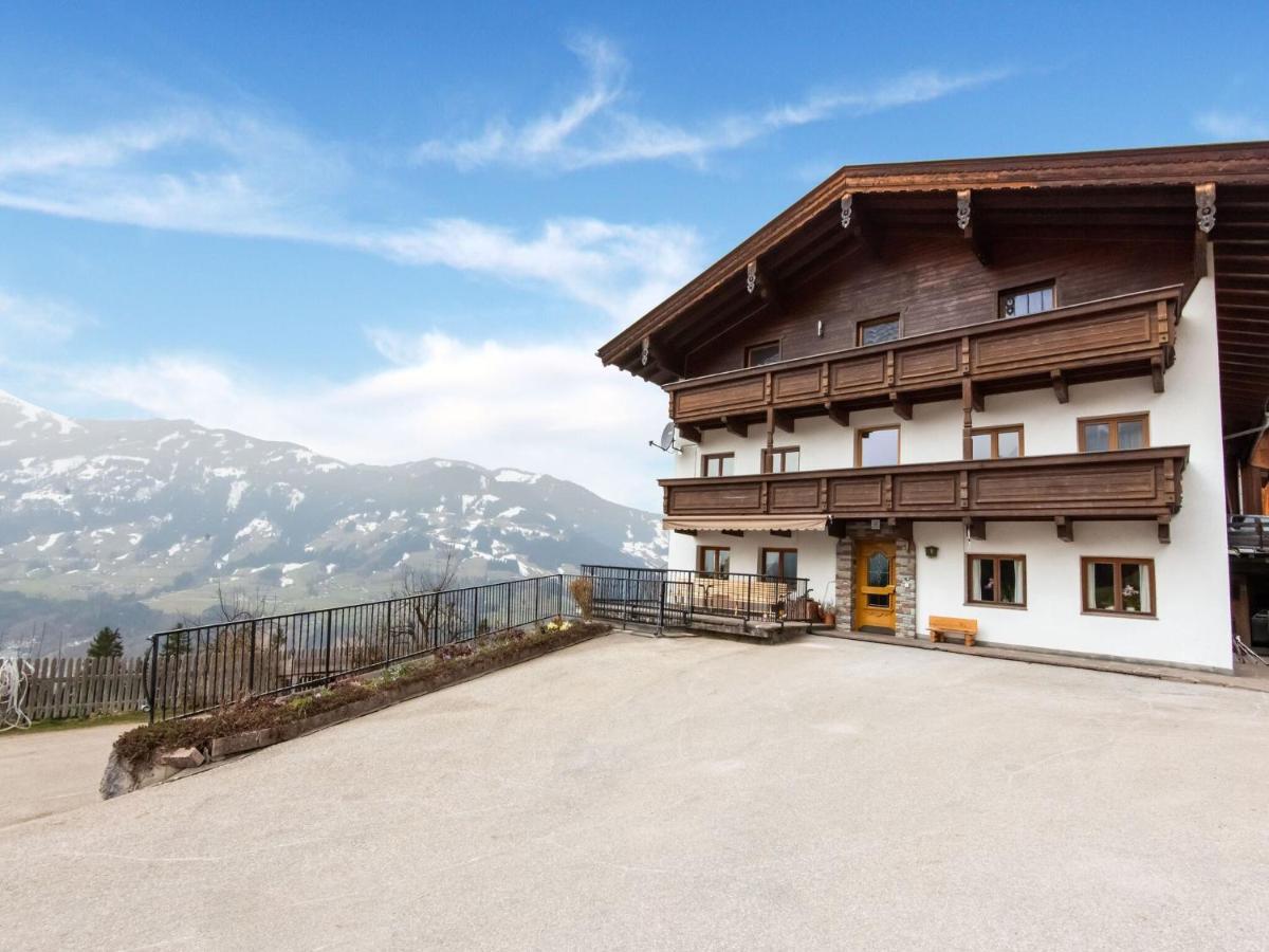 Farmhouse With Views Over The Zillertal Grosshartberg Екстериор снимка